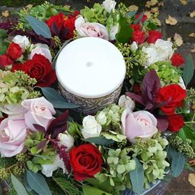 fwthumbchristmas floral ring in red pink ivory green.jpg